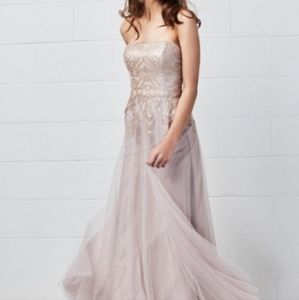 Wtoo Gown